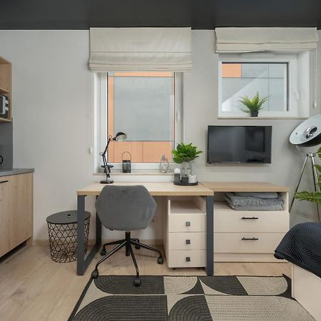 Trendy Studios With Home Office Near Wroclaw Main Station By Noclegi Renters Eksteriør billede