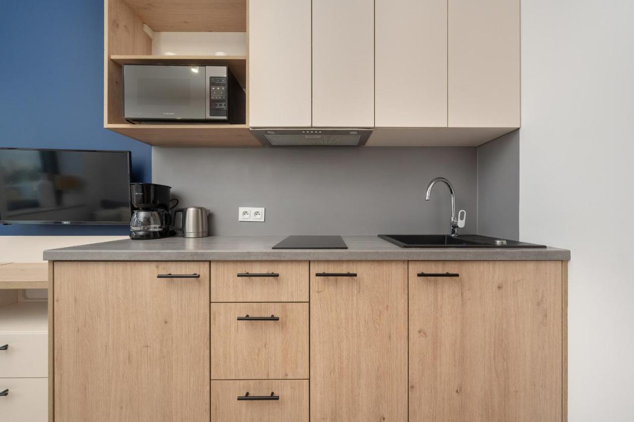 Trendy Studios With Home Office Near Wroclaw Main Station By Noclegi Renters Eksteriør billede