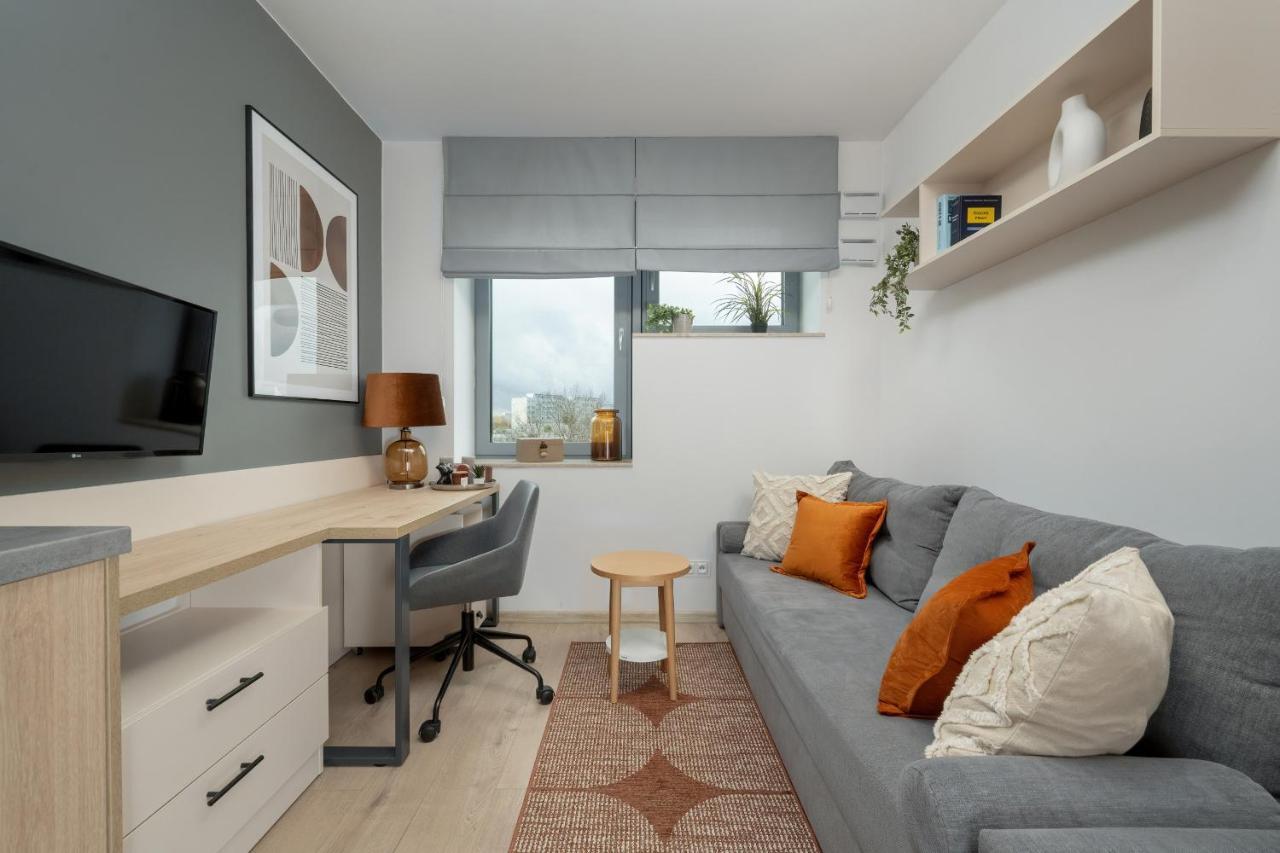 Trendy Studios With Home Office Near Wroclaw Main Station By Noclegi Renters Eksteriør billede
