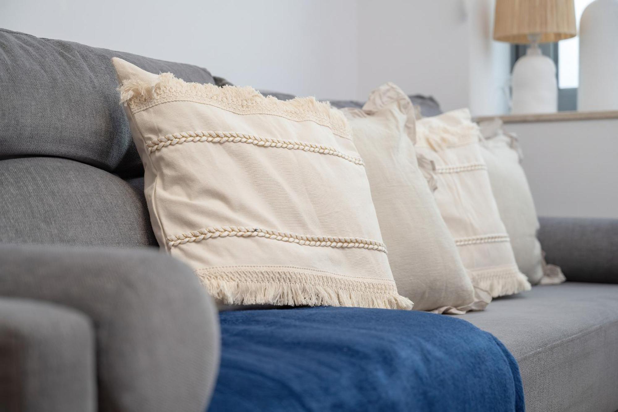 Trendy Studios With Home Office Near Wroclaw Main Station By Noclegi Renters Eksteriør billede